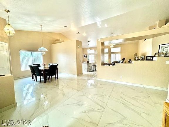 5th image of 4612 Carmar Dr