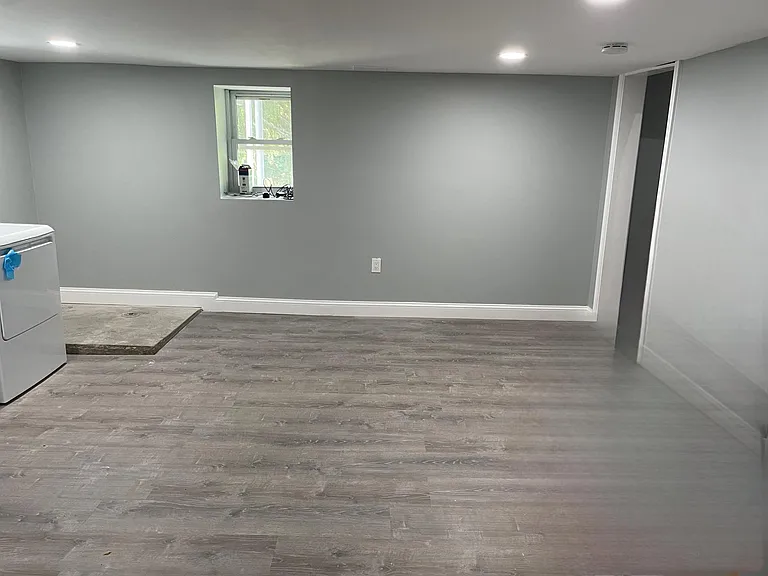11 Highland Ave — Photo 13