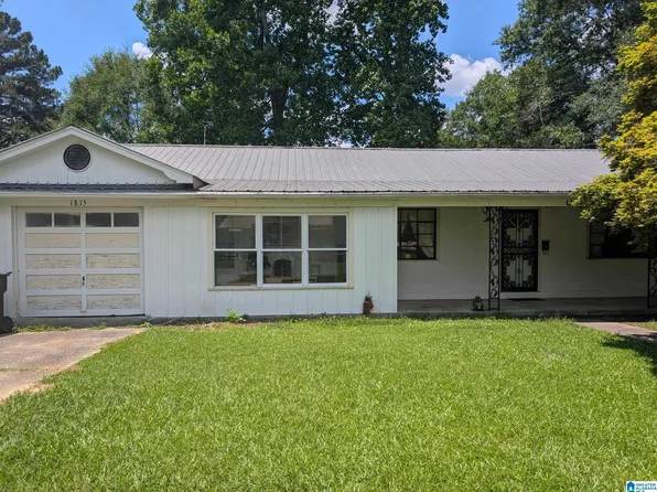 1815 Glendale Dr, Clanton, AL 35045
