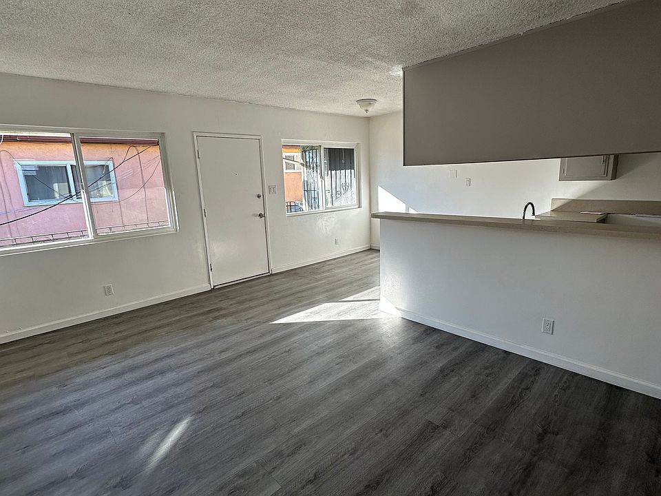 2nd image of 6318 Gentry St