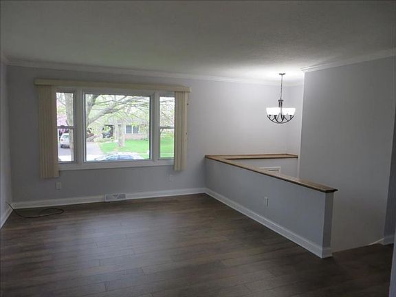 Living Room 15x12