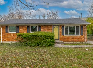 369 Peachtree Rd, Lexington, KY 40509