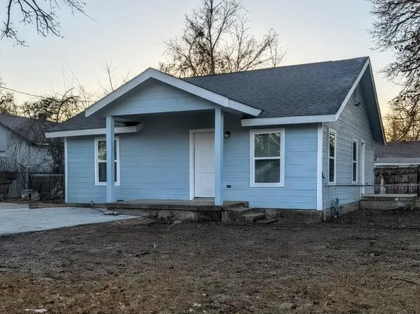 1207 Wayne St, Fort Worth, TX 76117