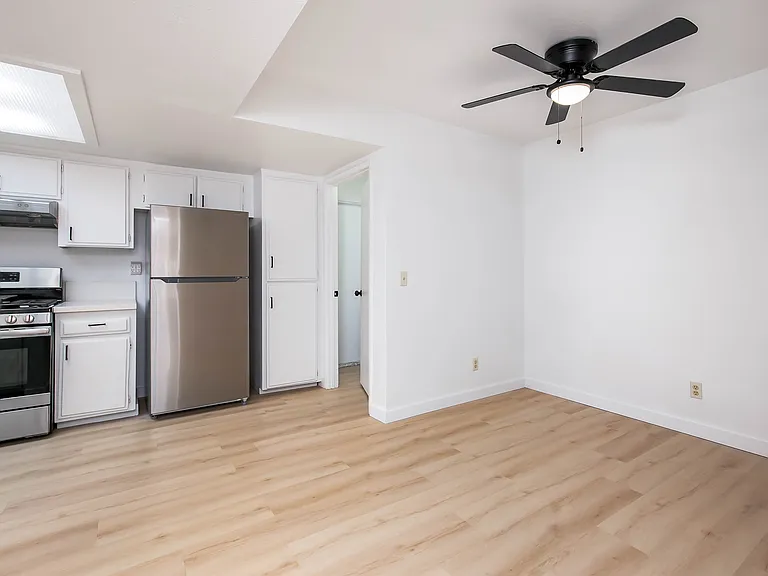 44200 Kingtree Ave #50 — Photo 9
