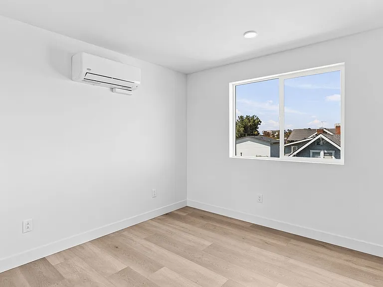 1259 Lincoln Ave — Photo 29