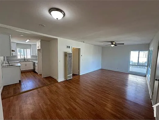 4020 Palmwood Dr #4 — Photo 3