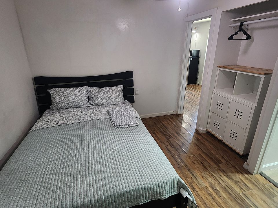 1st image of 10039 Keller Ave #2