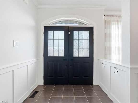 5th image of 108 Fowler Dr