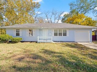 11617 Sycamore Dr, Kansas City, MO 64134