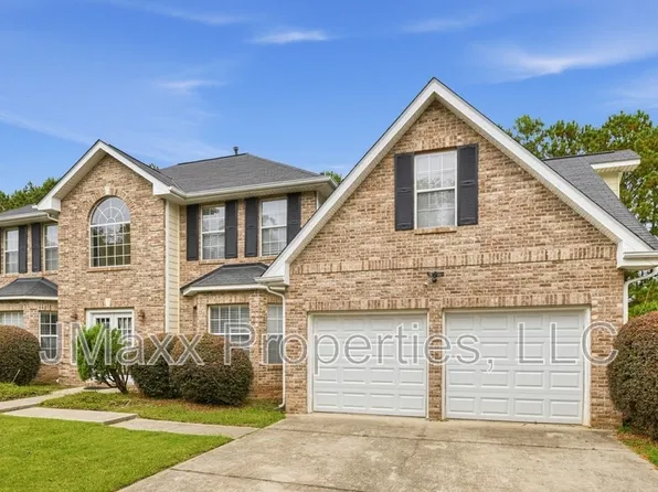1560 Rogers Crossing Dr, Lithonia, GA 30058