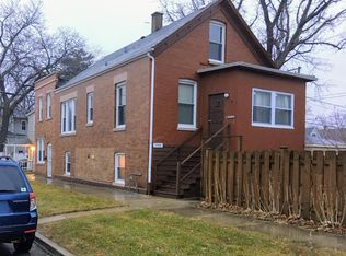 1301 Clinton Ave #2, Berwyn, IL 60402
