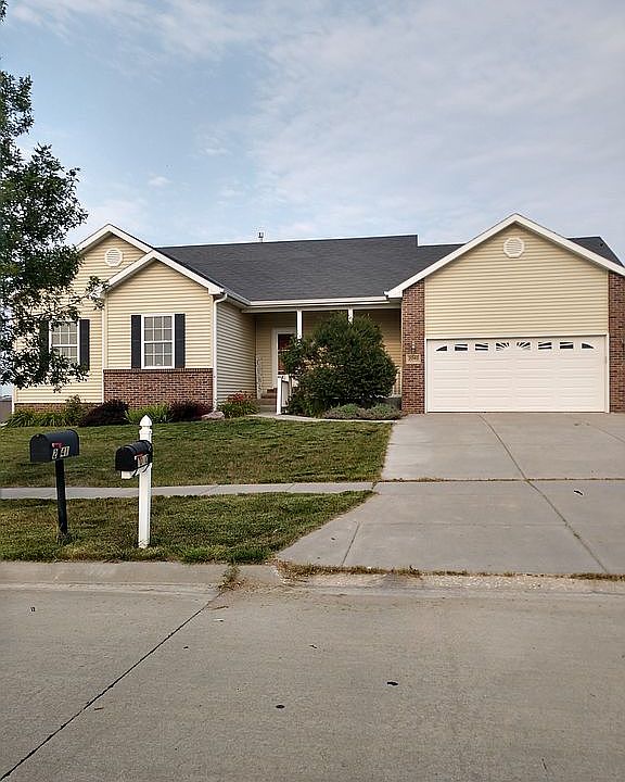 1st image of 2040 NW 44th St