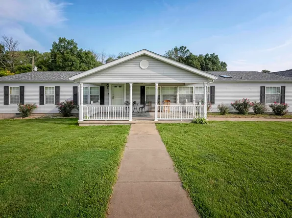 5815 Tunnel Hill Rd, Goreville, IL 62939