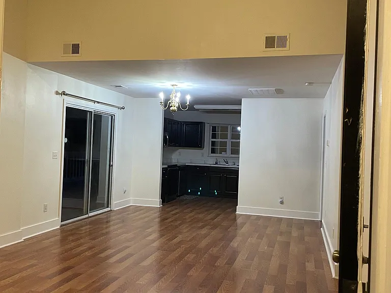 9007 Gatewick Ct — Photo 17
