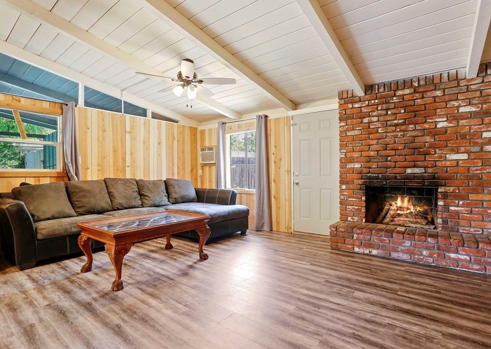 1st image of 6123 Brea Ave