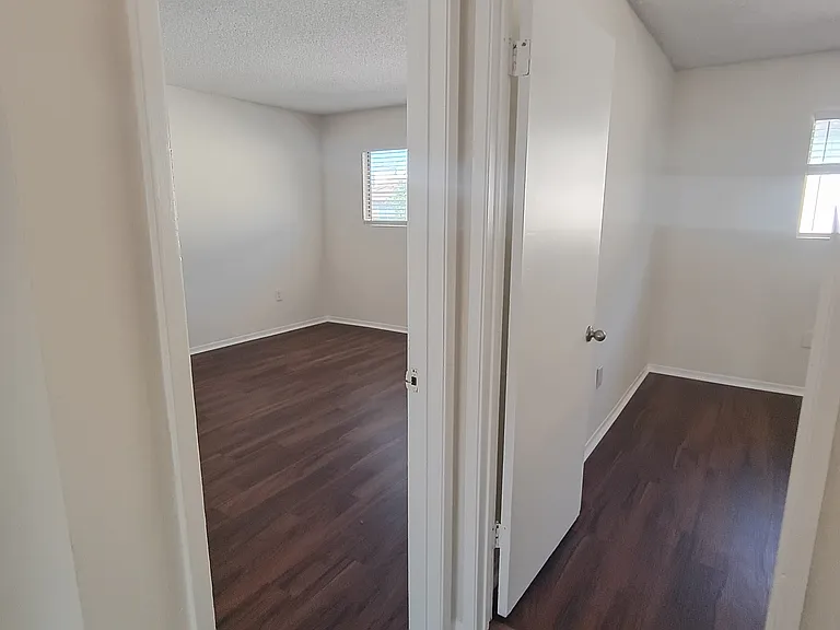 7831 Ellis Ave #4 — Photo 9