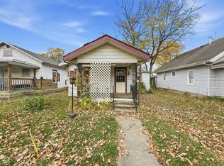 706 W 11th St, Muncie, IN 47302