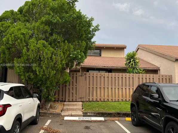 8102 SW 20th Ct, Fort Lauderdale, FL 33324