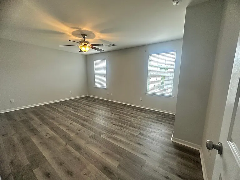 112 Brewers Oak Ln — Photo 16