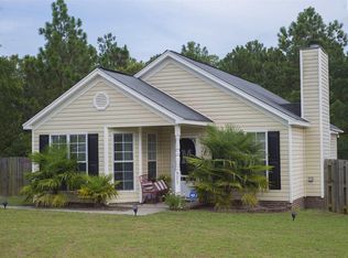 313 Chickadee Ln, Lugoff, SC 29078