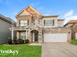 520 Palm Springs Cir, Fairburn, GA 30213