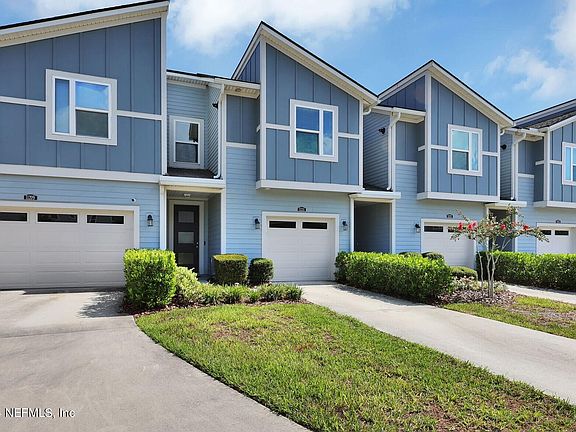 3rd image of 11211 MINNETTA Court