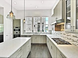 1301 Town Creek Dr UNIT 1, Austin, TX 78741