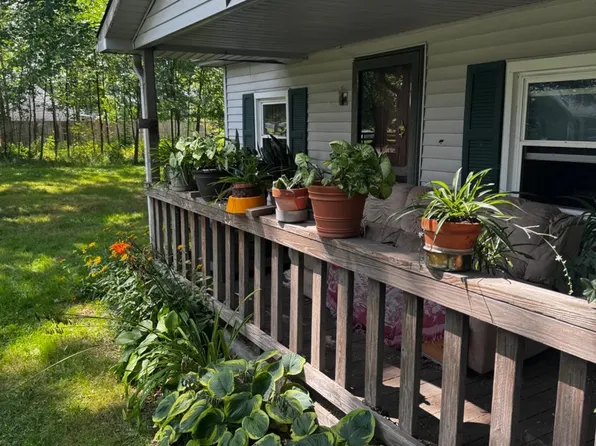 3484 Bootjack Corner Rd, Williamsburg, OH 45176