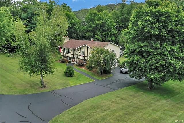1st image of 561 Milton Tpke