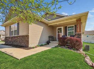 4529 145th St, Urbandale, IA 50323