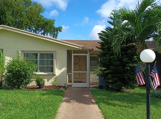 6081 La Palma Ln, Delray Beach, FL 33484