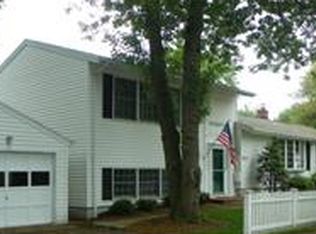 275 Paulding St, Fairfield, CT 06824