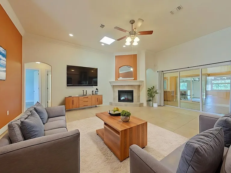 1787 Brooke Beach Dr — Photo 4