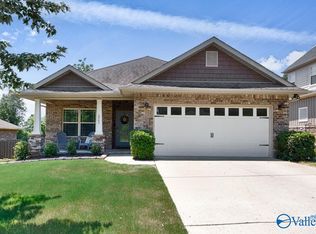 2905 Magnolia Park Dr SE, Owens Cross Roads, AL 35763