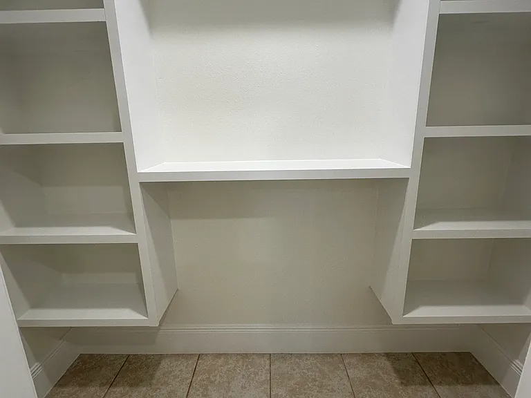 2723 Longwood Dr — Photo 30
