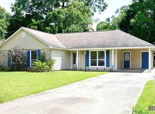 18248 Autumn View Dr, Prairieville, LA 70769