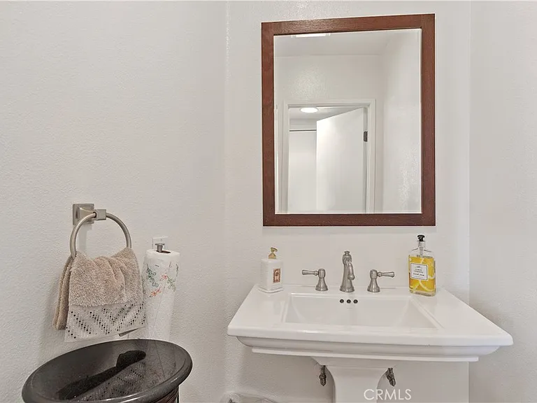 26484 Verdugo — Photo 14