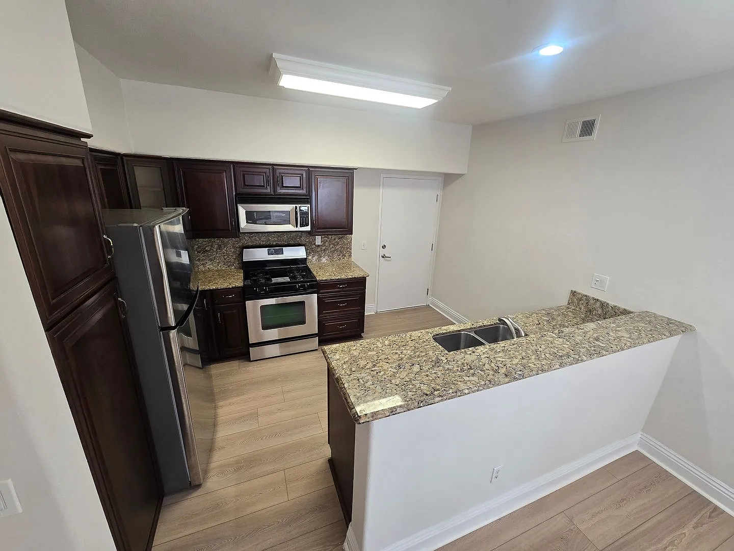 The Heights at Carmel Valley - One Level - Ground Floor Condo — Photo 2