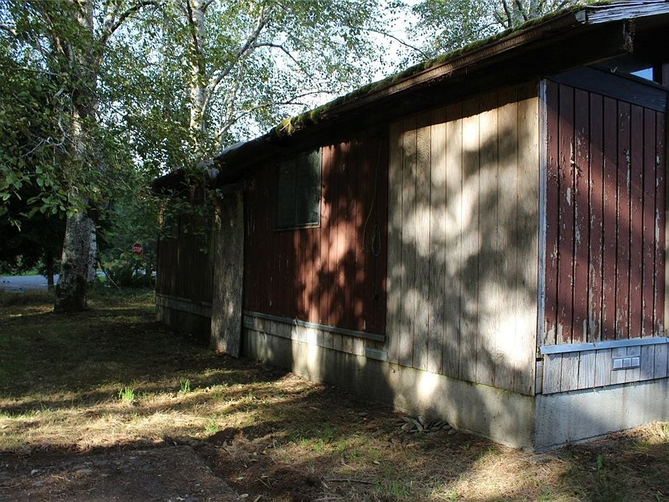 2nd image of 10 Valley View Dr