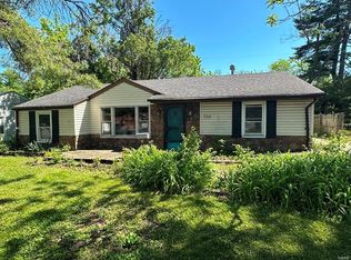 710 Saint Judith Ln, Florissant, MO 63031