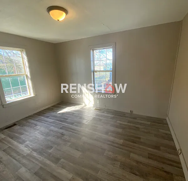 417 Elm St — Photo 5