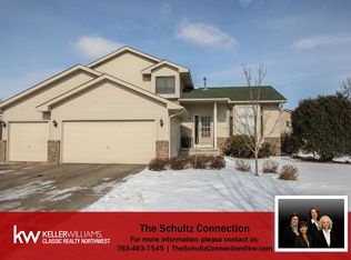 2081 122nd Ln NW, Coon Rapids, MN 55448