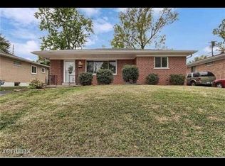 8108 Blancha Dr, Saint Louis, MO 63130