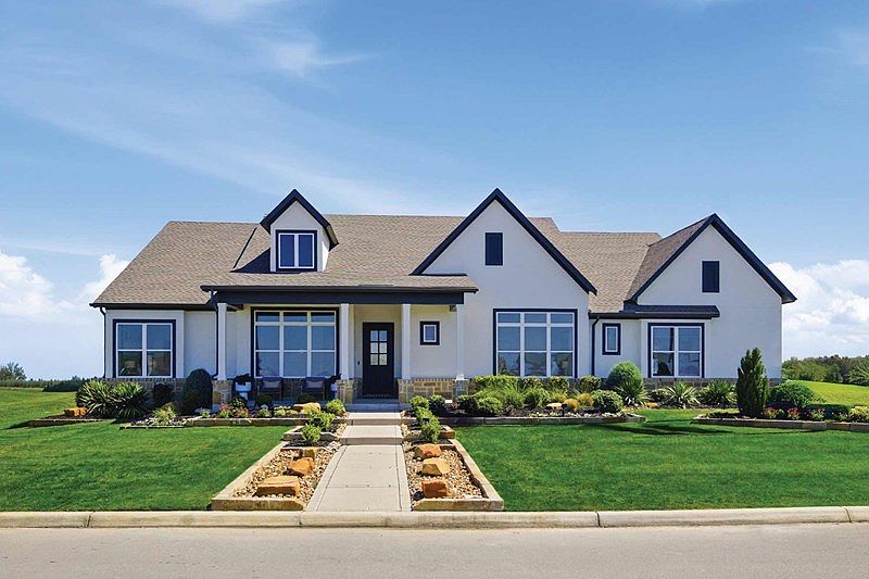 The Edwards - E Exterior