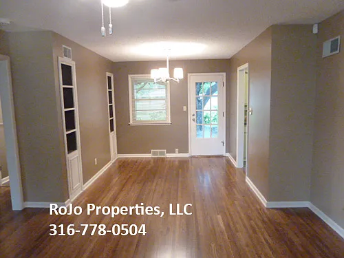 2 bed, 1000 sqft, $1,175 — Photo 3