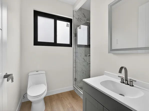 24676 Woodward Ave #C, Lomita, CA 90717