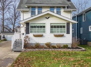 4702 Maple St, Willoughby, OH 44094