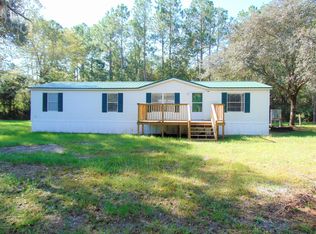 1833 Tustenuggee Ct, Bryceville, FL 32009