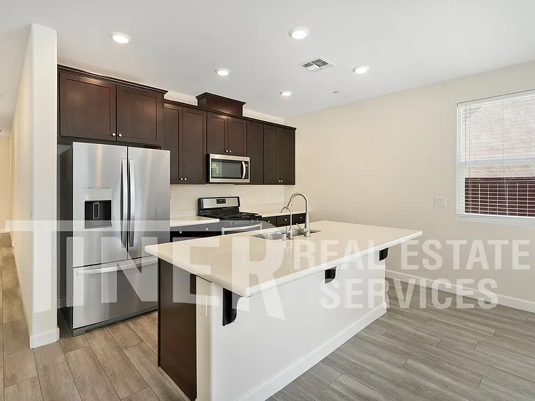 8409 Stara St — Photo 7