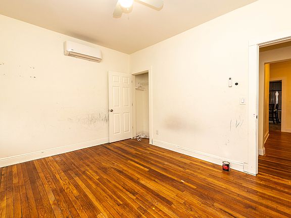 2nd image of 579 Nassau St Floor 1